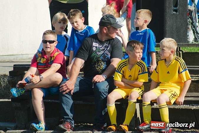 Zdjęcie w galerii na portalu naszraciborz.pl: Tworków Cup 2014: Gospodarze lepsi w karnych wiadomości z regionu