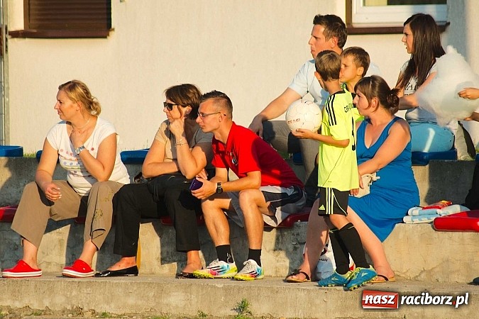 Zdjęcie w galerii na portalu naszraciborz.pl: Tworków Cup 2014: Gospodarze lepsi w karnych wiadomości z regionu