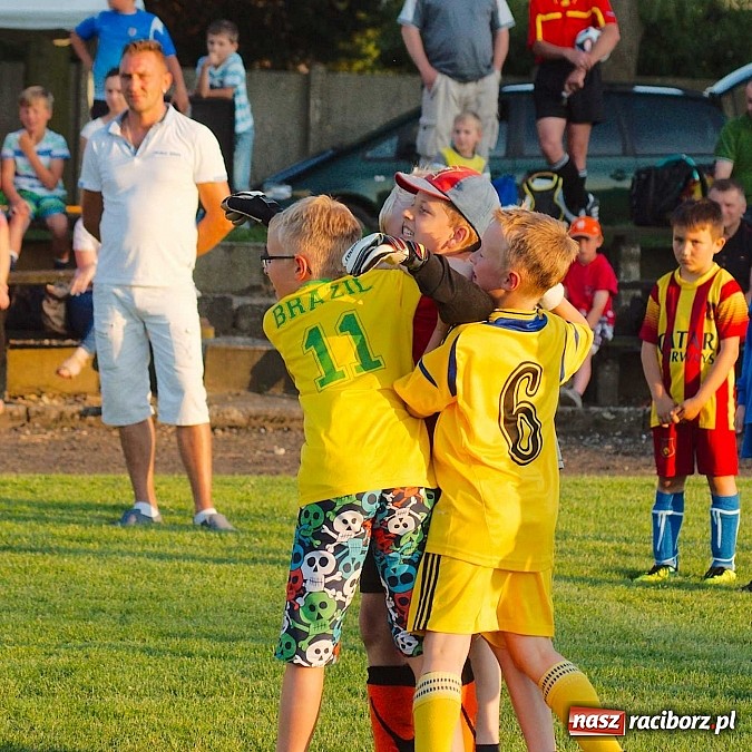 Zdjęcie w galerii na portalu naszraciborz.pl: Tworków Cup 2014: Gospodarze lepsi w karnych wiadomości z regionu