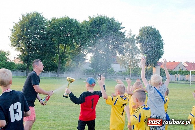 Zdjęcie w galerii na portalu naszraciborz.pl: Tworków Cup 2014: Gospodarze lepsi w karnych wiadomości z regionu