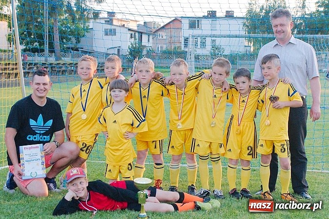 Zdjęcie w galerii na portalu naszraciborz.pl: Tworków Cup 2014: Gospodarze lepsi w karnych wiadomości z regionu