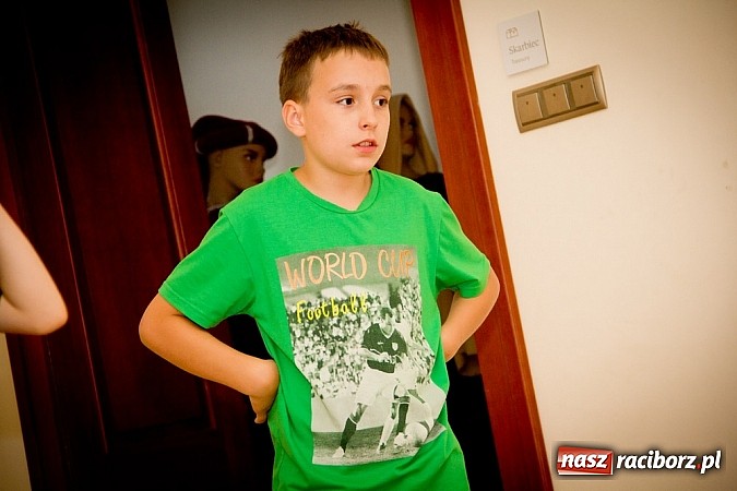 Zdjęcie w galerii na portalu naszraciborz.pl: Zobacz jak na zamku witano wakacje, czyli Zamkowa Noc z Duchami - odsłona trzecia wiadomości z regionu