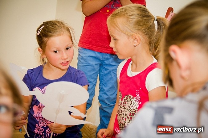 Zdjęcie w galerii na portalu naszraciborz.pl: Zobacz jak na zamku witano wakacje, czyli Zamkowa Noc z Duchami - odsłona trzecia wiadomości z regionu