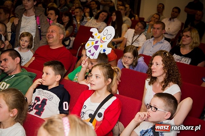 Zdjęcie w galerii na portalu naszraciborz.pl: Zobacz jak na zamku witano wakacje, czyli Zamkowa Noc z Duchami - odsłona trzecia wiadomości z regionu
