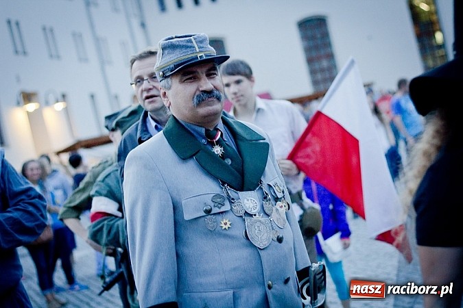 Zdjęcie w galerii na portalu naszraciborz.pl: Zobacz jak na zamku witano wakacje, czyli Zamkowa Noc z Duchami - odsłona trzecia wiadomości z regionu