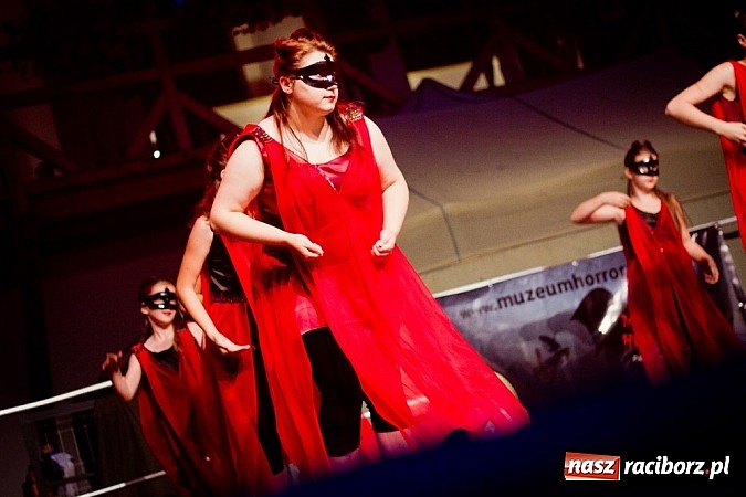 Zdjęcie w galerii na portalu naszraciborz.pl: Zobacz jak na zamku witano wakacje, czyli Zamkowa Noc z Duchami - odsłona trzecia wiadomości z regionu