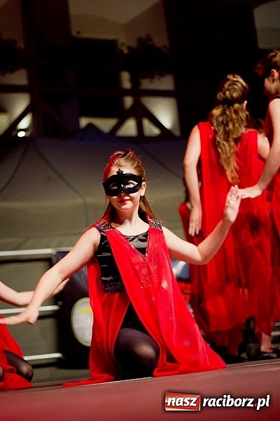 Zdjęcie w galerii na portalu naszraciborz.pl: Zobacz jak na zamku witano wakacje, czyli Zamkowa Noc z Duchami - odsłona trzecia wiadomości z regionu