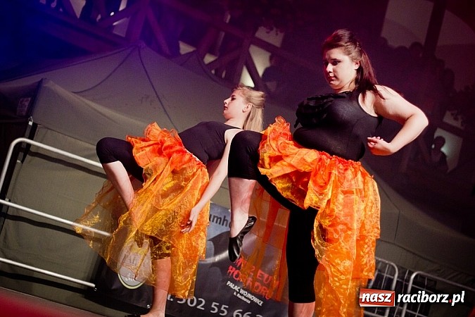 Zdjęcie w galerii na portalu naszraciborz.pl: Zobacz jak na zamku witano wakacje, czyli Zamkowa Noc z Duchami - odsłona trzecia wiadomości z regionu