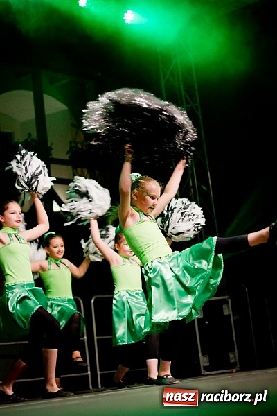 Zdjęcie w galerii na portalu naszraciborz.pl: Zobacz jak na zamku witano wakacje, czyli Zamkowa Noc z Duchami - odsłona trzecia wiadomości z regionu