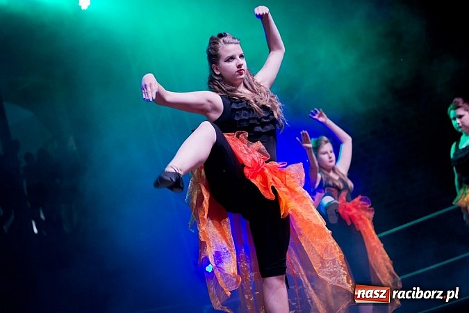 Zdjęcie w galerii na portalu naszraciborz.pl: Zobacz jak na zamku witano wakacje, czyli Zamkowa Noc z Duchami - odsłona trzecia wiadomości z regionu