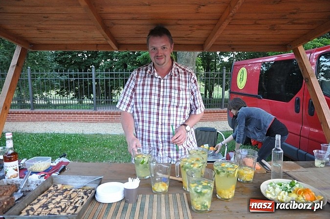 Zdjęcie w galerii na portalu naszraciborz.pl: Zobacz jak na zamku witano wakacje, czyli Zamkowa Noc z Duchami - odsłona trzecia wiadomości z regionu