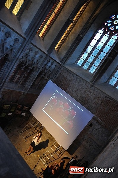 Zdjęcie w galerii na portalu naszraciborz.pl: Zobacz jak na zamku witano wakacje, czyli Zamkowa Noc z Duchami - odsłona trzecia wiadomości z regionu