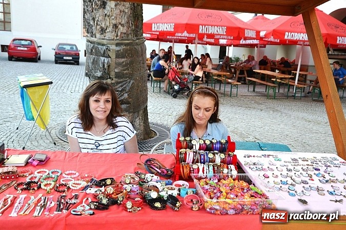 Zdjęcie w galerii na portalu naszraciborz.pl: Zobacz jak na zamku witano wakacje, czyli Zamkowa Noc z Duchami - odsłona trzecia wiadomości z regionu