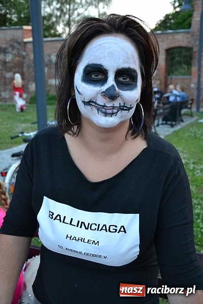 Zdjęcie w galerii na portalu naszraciborz.pl: Zobacz jak na zamku witano wakacje, czyli Zamkowa Noc z Duchami - odsłona trzecia wiadomości z regionu