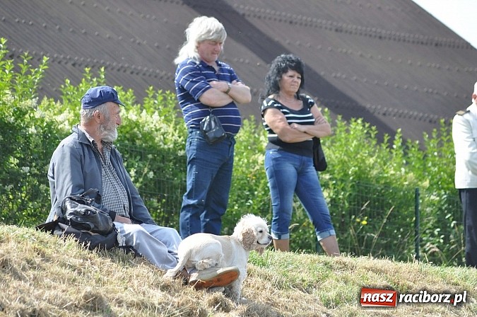 Zdjęcie w galerii na portalu naszraciborz.pl: Pierwsze koty za płoty. Sezon na Meandrach Odry otwarty wiadomości z regionu