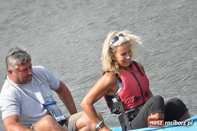 Zdjęcie w galerii na portalu naszraciborz.pl: Pierwsze koty za płoty. Sezon na Meandrach Odry otwarty wiadomości z regionu