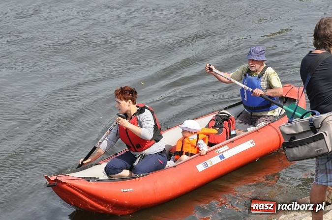 Zdjęcie w galerii na portalu naszraciborz.pl: Pierwsze koty za płoty. Sezon na Meandrach Odry otwarty wiadomości z regionu