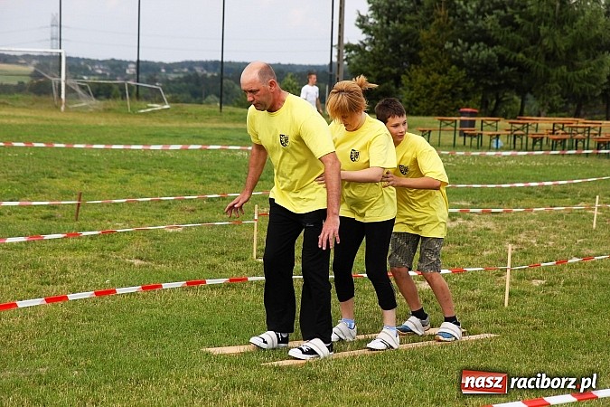 Zdjęcie w galerii na portalu naszraciborz.pl: Bieg narciarski i rzut jajkiem do fartuszka, czyli Turniej Sołectw Gminy Kornowac wiadomości z regionu