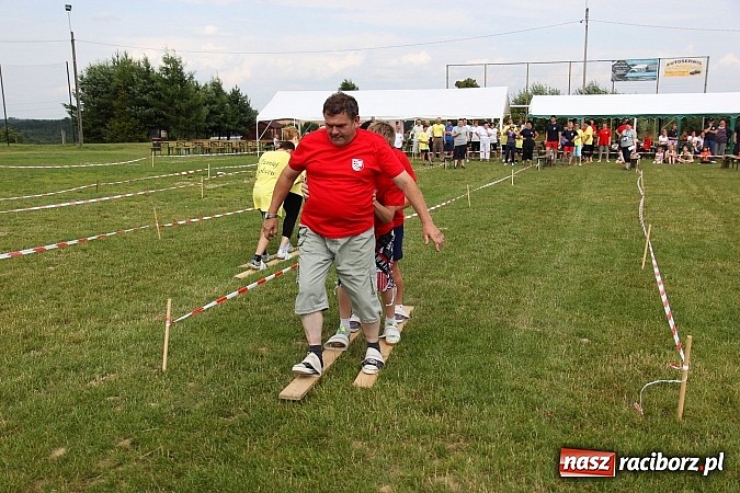 Zdjęcie w galerii na portalu naszraciborz.pl: Bieg narciarski i rzut jajkiem do fartuszka, czyli Turniej Sołectw Gminy Kornowac wiadomości z regionu