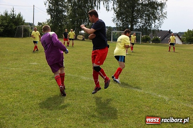 Zdjęcie w galerii na portalu naszraciborz.pl: Bieg narciarski i rzut jajkiem do fartuszka, czyli Turniej Sołectw Gminy Kornowac wiadomości z regionu