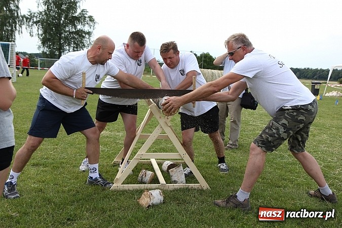 Zdjęcie w galerii na portalu naszraciborz.pl: Bieg narciarski i rzut jajkiem do fartuszka, czyli Turniej Sołectw Gminy Kornowac wiadomości z regionu