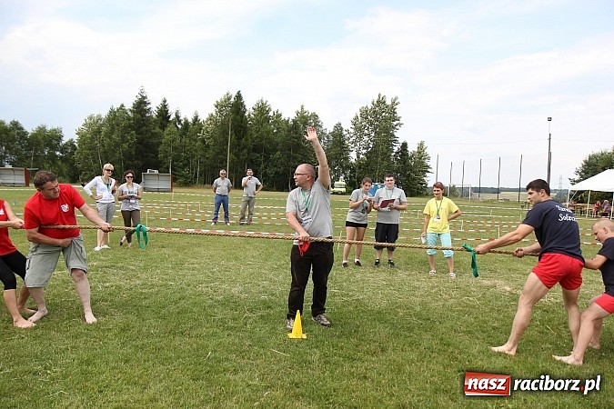Zdjęcie w galerii na portalu naszraciborz.pl: Bieg narciarski i rzut jajkiem do fartuszka, czyli Turniej Sołectw Gminy Kornowac wiadomości z regionu