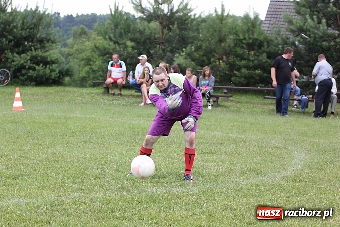 Zdjęcie w galerii na portalu naszraciborz.pl: Bieg narciarski i rzut jajkiem do fartuszka, czyli Turniej Sołectw Gminy Kornowac wiadomości z regionu
