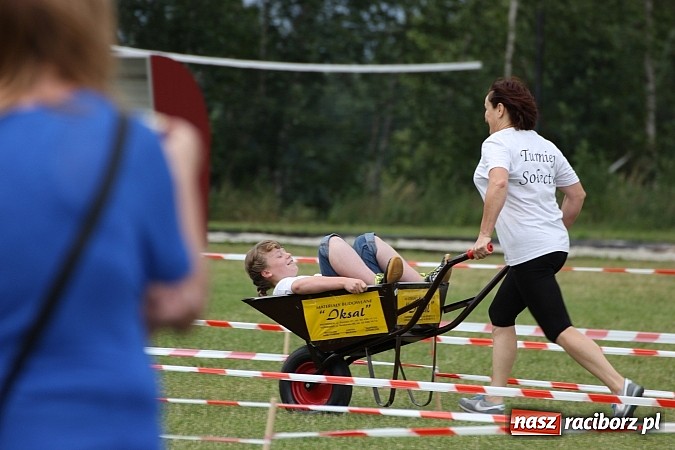 Zdjęcie w galerii na portalu naszraciborz.pl: Bieg narciarski i rzut jajkiem do fartuszka, czyli Turniej Sołectw Gminy Kornowac wiadomości z regionu