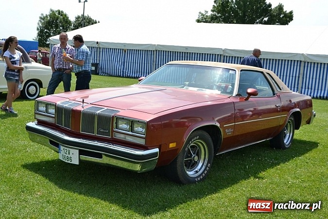 Zdjęcie w galerii na portalu naszraciborz.pl: Ponad sto wozów na VII zlocie w Zabełkowie wiadomości z regionu