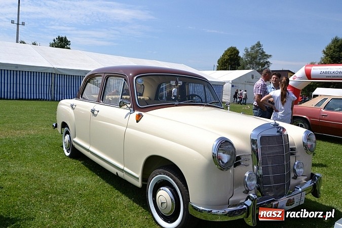 Zdjęcie w galerii na portalu naszraciborz.pl: Ponad sto wozów na VII zlocie w Zabełkowie wiadomości z regionu