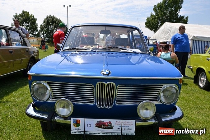 Zdjęcie w galerii na portalu naszraciborz.pl: Ponad sto wozów na VII zlocie w Zabełkowie wiadomości z regionu