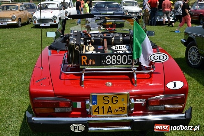 Zdjęcie w galerii na portalu naszraciborz.pl: Ponad sto wozów na VII zlocie w Zabełkowie wiadomości z regionu