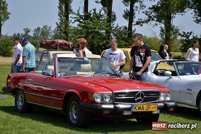 Zdjęcie w galerii na portalu naszraciborz.pl: Ponad sto wozów na VII zlocie w Zabełkowie wiadomości z regionu