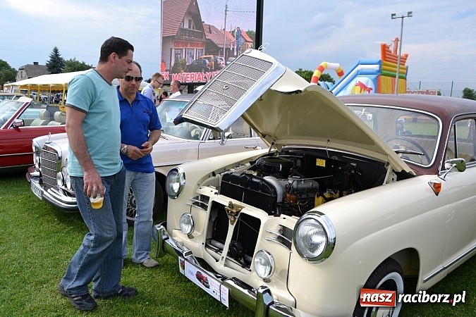 Zdjęcie w galerii na portalu naszraciborz.pl: Ponad sto wozów na VII zlocie w Zabełkowie wiadomości z regionu