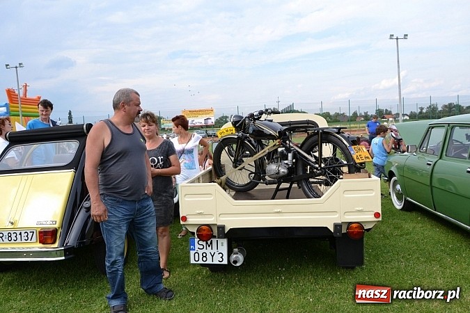 Zdjęcie w galerii na portalu naszraciborz.pl: Ponad sto wozów na VII zlocie w Zabełkowie wiadomości z regionu