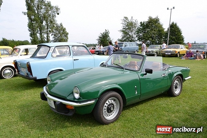 Zdjęcie w galerii na portalu naszraciborz.pl: Ponad sto wozów na VII zlocie w Zabełkowie wiadomości z regionu