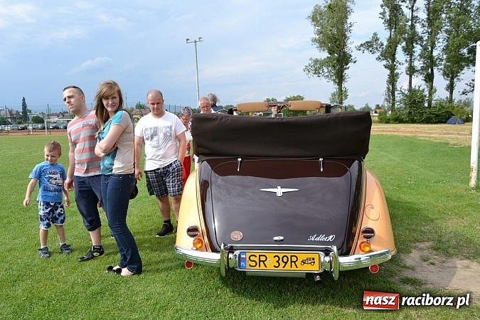 Zdjęcie w galerii na portalu naszraciborz.pl: Ponad sto wozów na VII zlocie w Zabełkowie wiadomości z regionu