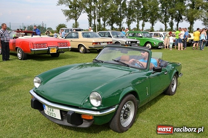 Zdjęcie w galerii na portalu naszraciborz.pl: Ponad sto wozów na VII zlocie w Zabełkowie wiadomości z regionu