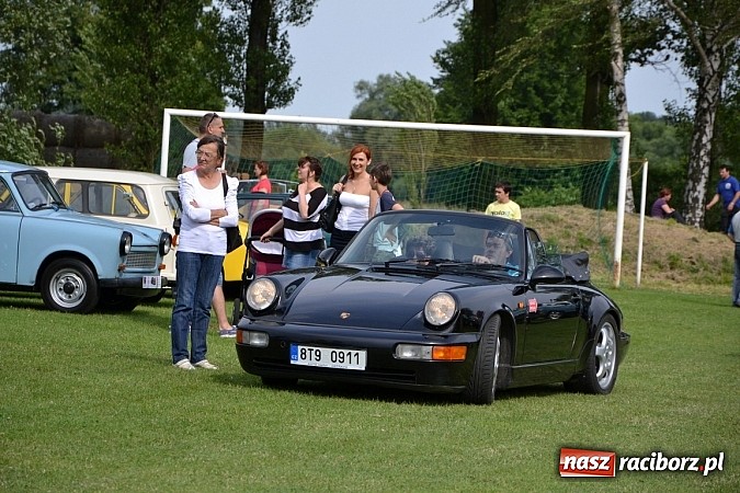 Zdjęcie w galerii na portalu naszraciborz.pl: Ponad sto wozów na VII zlocie w Zabełkowie wiadomości z regionu