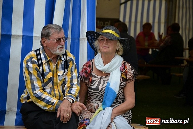 Zdjęcie w galerii na portalu naszraciborz.pl: Ponad sto wozów na VII zlocie w Zabełkowie wiadomości z regionu