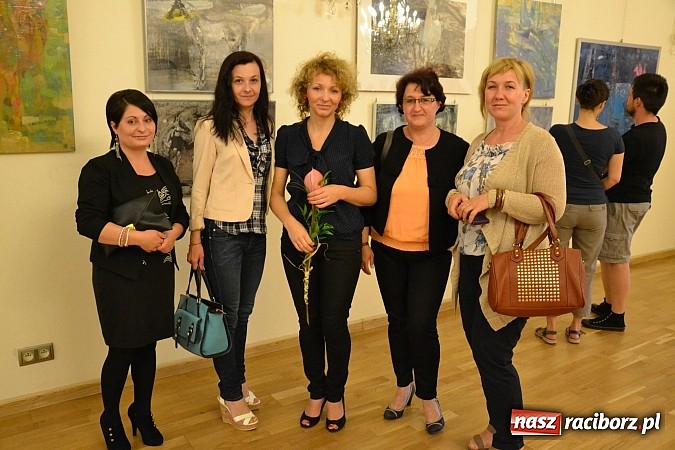 Zdjęcie w galerii na portalu naszraciborz.pl: Nierealne - wernisaż wystawy Sylwii Marcinków Matulka na zamku  wiadomości z regionu