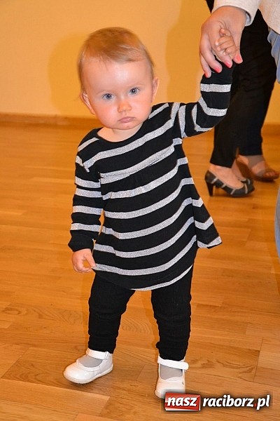 Zdjęcie w galerii na portalu naszraciborz.pl: Nierealne - wernisaż wystawy Sylwii Marcinków Matulka na zamku  wiadomości z regionu