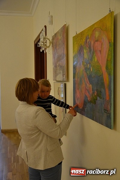 Zdjęcie w galerii na portalu naszraciborz.pl: Nierealne - wernisaż wystawy Sylwii Marcinków Matulka na zamku  wiadomości z regionu