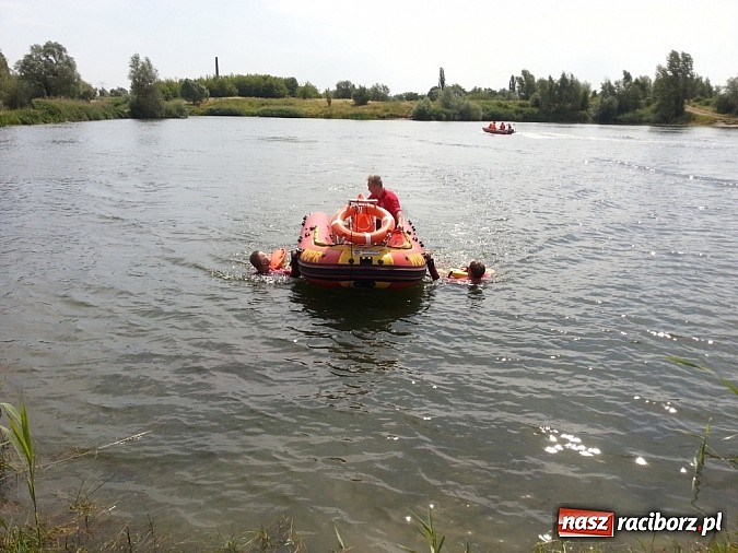 Zdjęcie w galerii na portalu naszraciborz.pl: Wspólne ćwiczenia WOPR i straży pożarnej  wiadomości z regionu