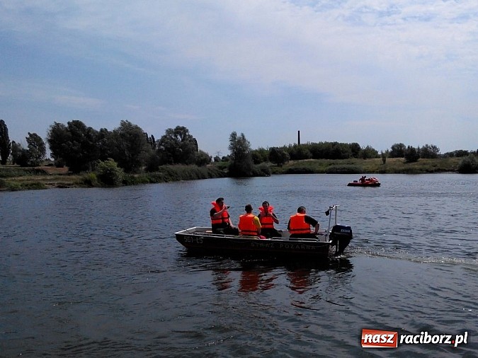 Zdjęcie w galerii na portalu naszraciborz.pl: Wspólne ćwiczenia WOPR i straży pożarnej  wiadomości z regionu
