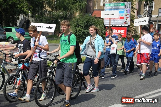 Zdjęcie w galerii na portalu naszraciborz.pl: Ministranci zmagali się dziś w Pietrowicach Wielkich wiadomości z regionu