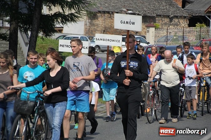 Zdjęcie w galerii na portalu naszraciborz.pl: Ministranci zmagali się dziś w Pietrowicach Wielkich wiadomości z regionu