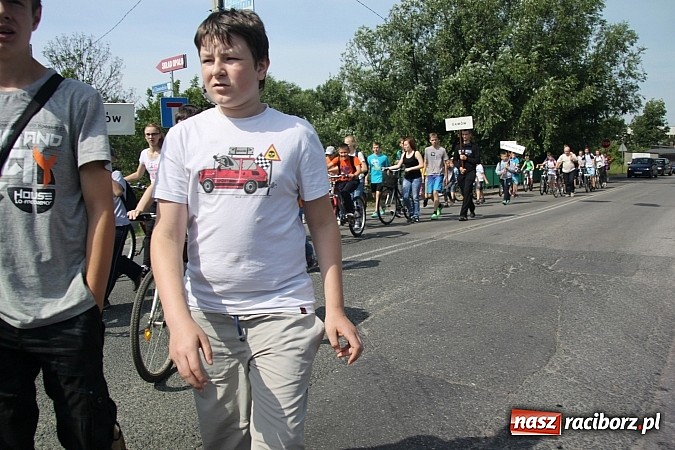 Zdjęcie w galerii na portalu naszraciborz.pl: Ministranci zmagali się dziś w Pietrowicach Wielkich wiadomości z regionu