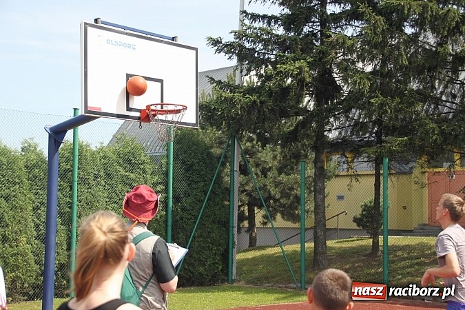 Zdjęcie w galerii na portalu naszraciborz.pl: Ministranci zmagali się dziś w Pietrowicach Wielkich wiadomości z regionu