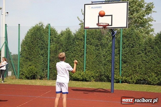 Zdjęcie w galerii na portalu naszraciborz.pl: Ministranci zmagali się dziś w Pietrowicach Wielkich wiadomości z regionu